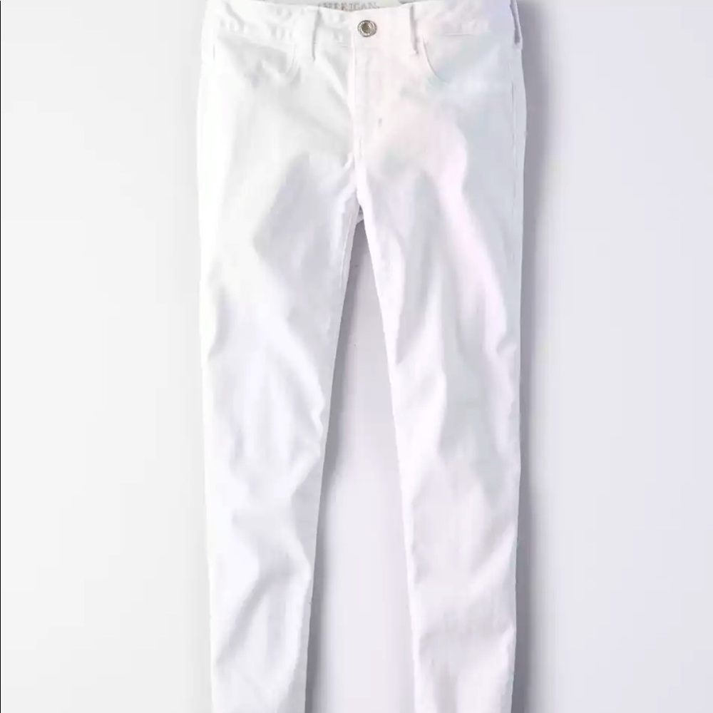 white american eagle jeans